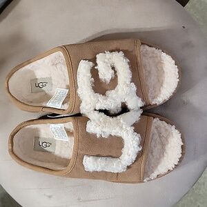 Ugg slippers